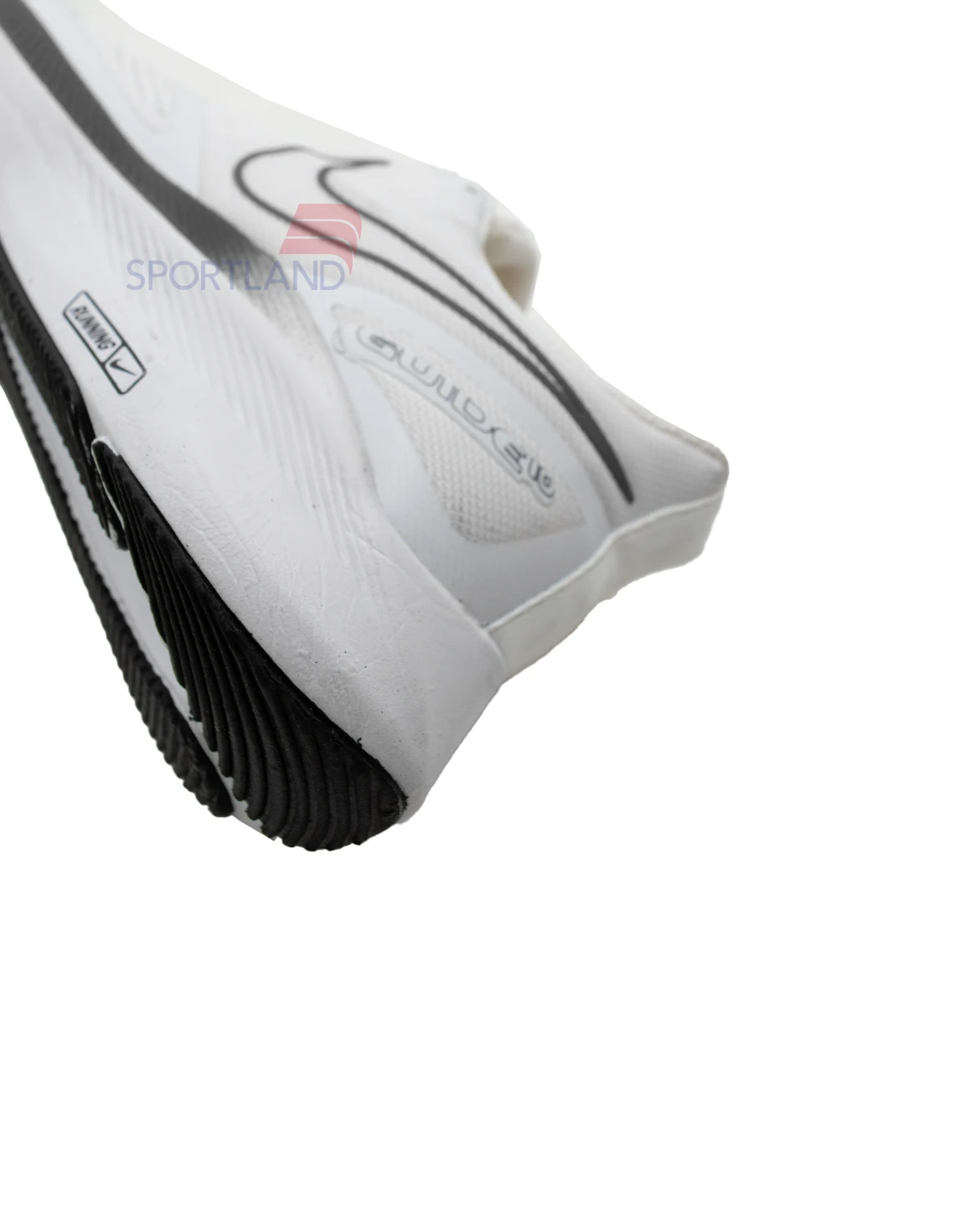 کفش دویدن زنانه نایکی Shield Guide10 W