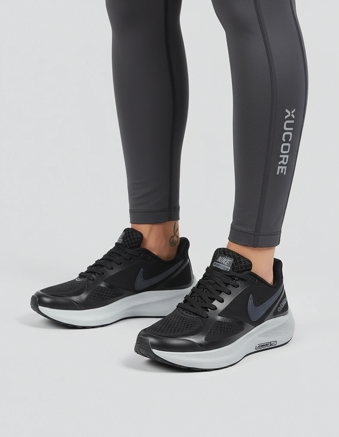 کفش دویدن زنانه نایکی Shield Guide10 W