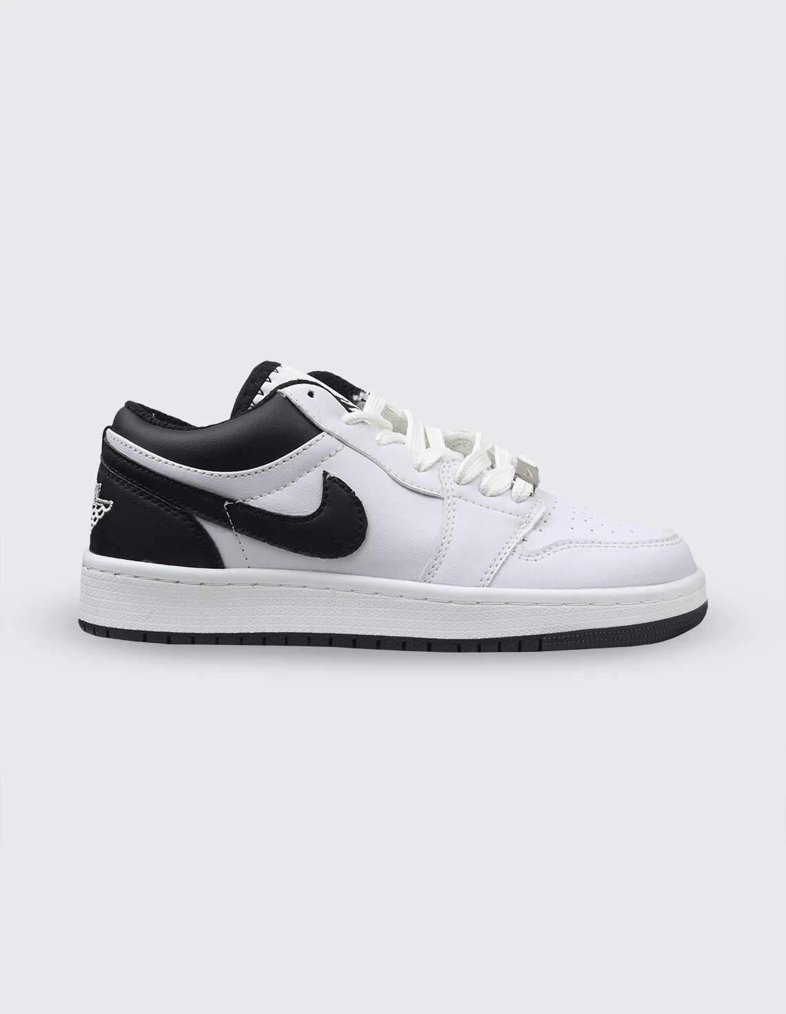 کفش روزانه زنانه نایکی Air Jordan 1 Low LX W