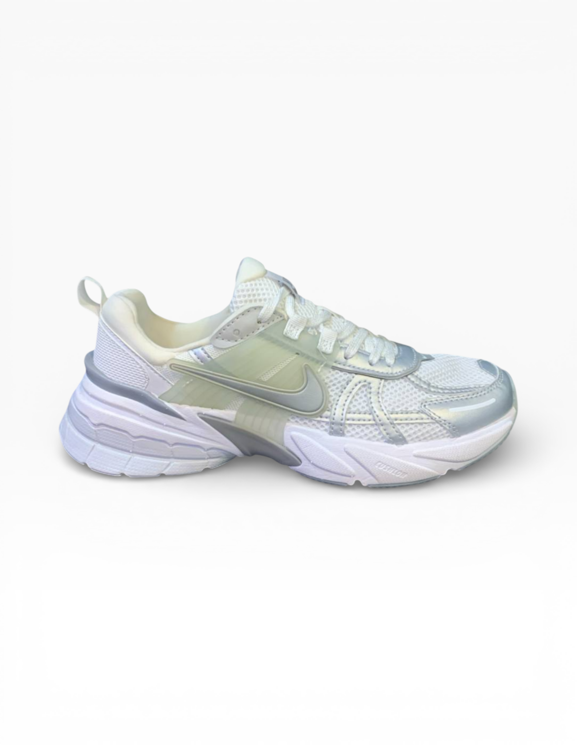 کفش دویدن مردانه نایک Nike V2K Run M
