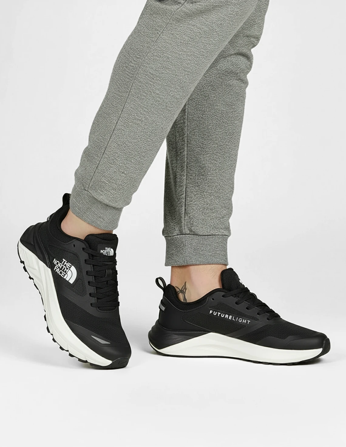 کفش پیاده روی مردانه نورث فیس Wave Walk M